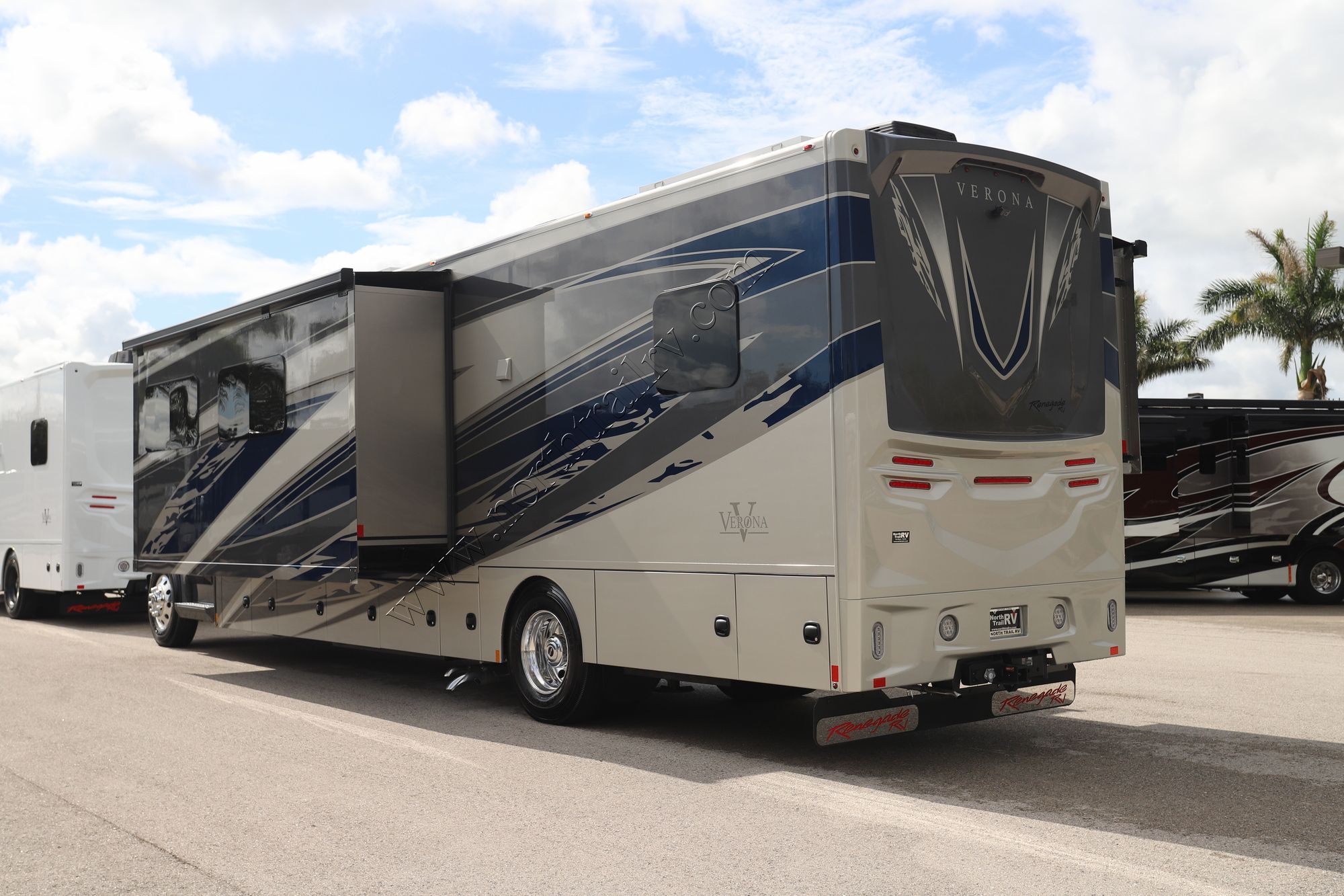 New 2026 Renegade Rv Verona 40VTS Super C  For Sale