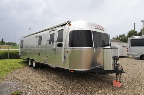 2016 Airstream Classic 30