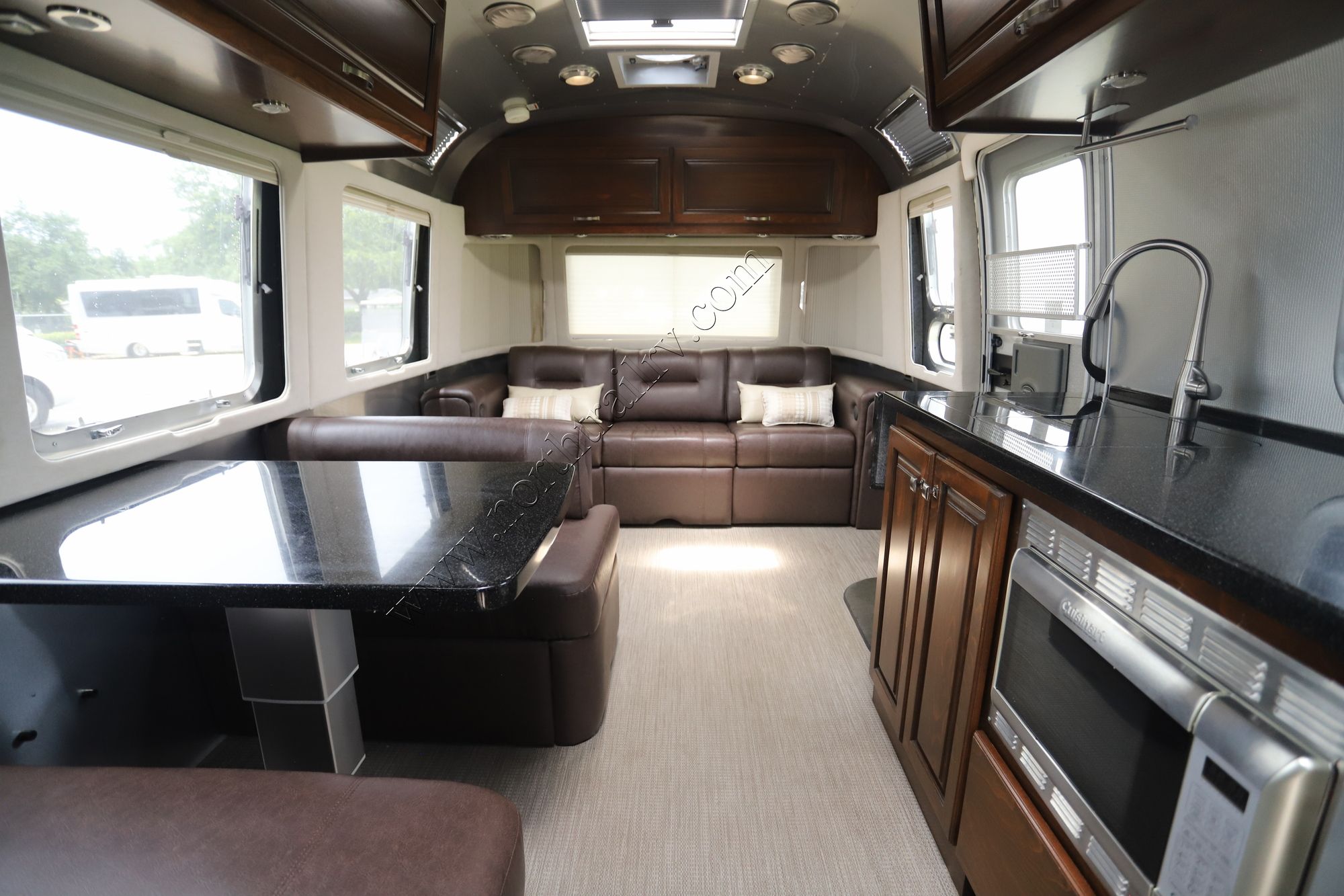 Used 2016 Airstream Classic 30 Travel Trailer  For Sale