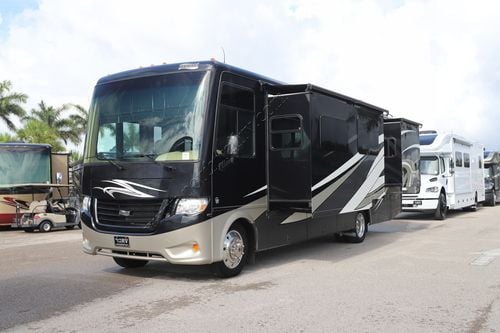 2015 Newmar Bay Star 3308