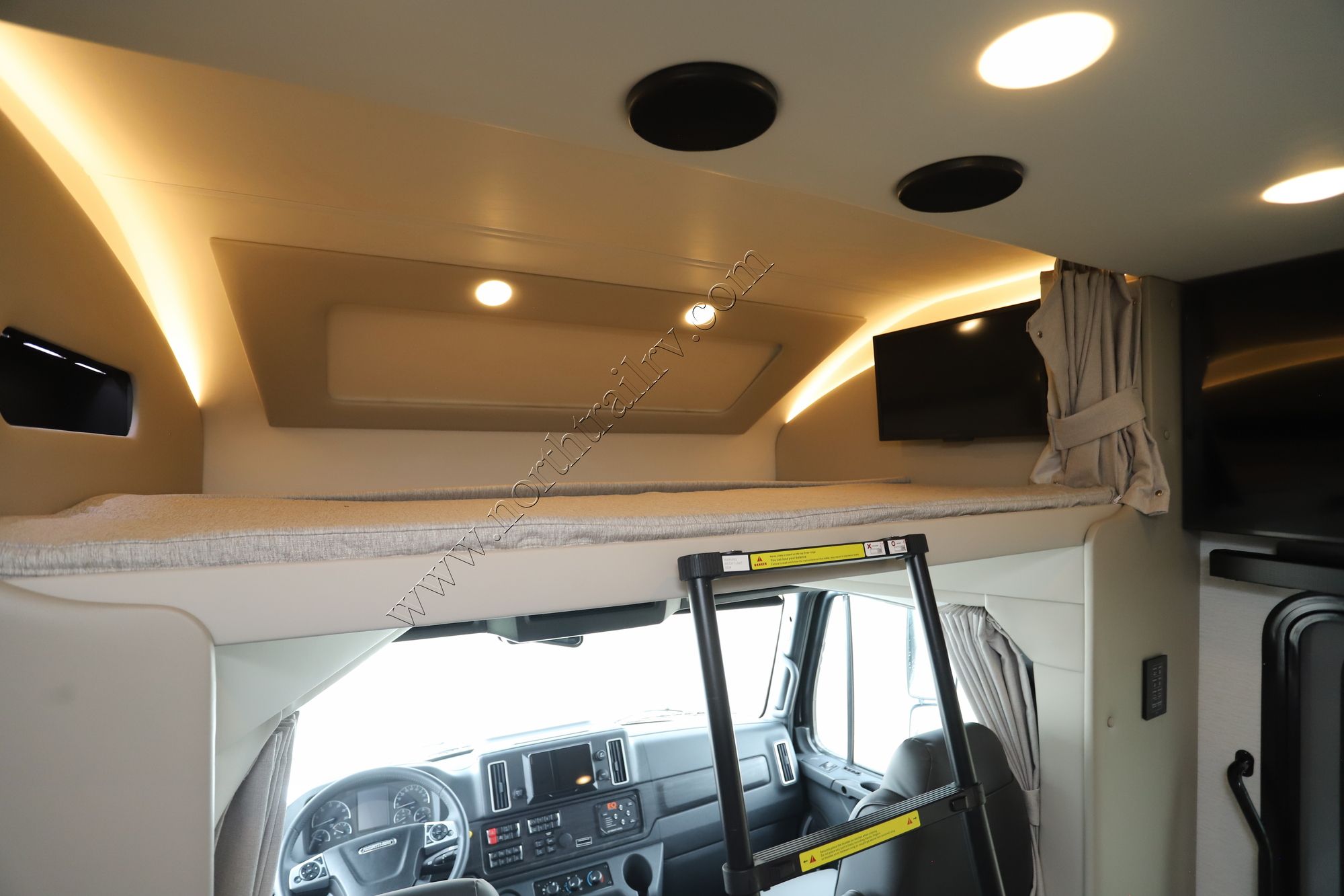 New 2026 Renegade Rv Verona 36VSB Super C  For Sale