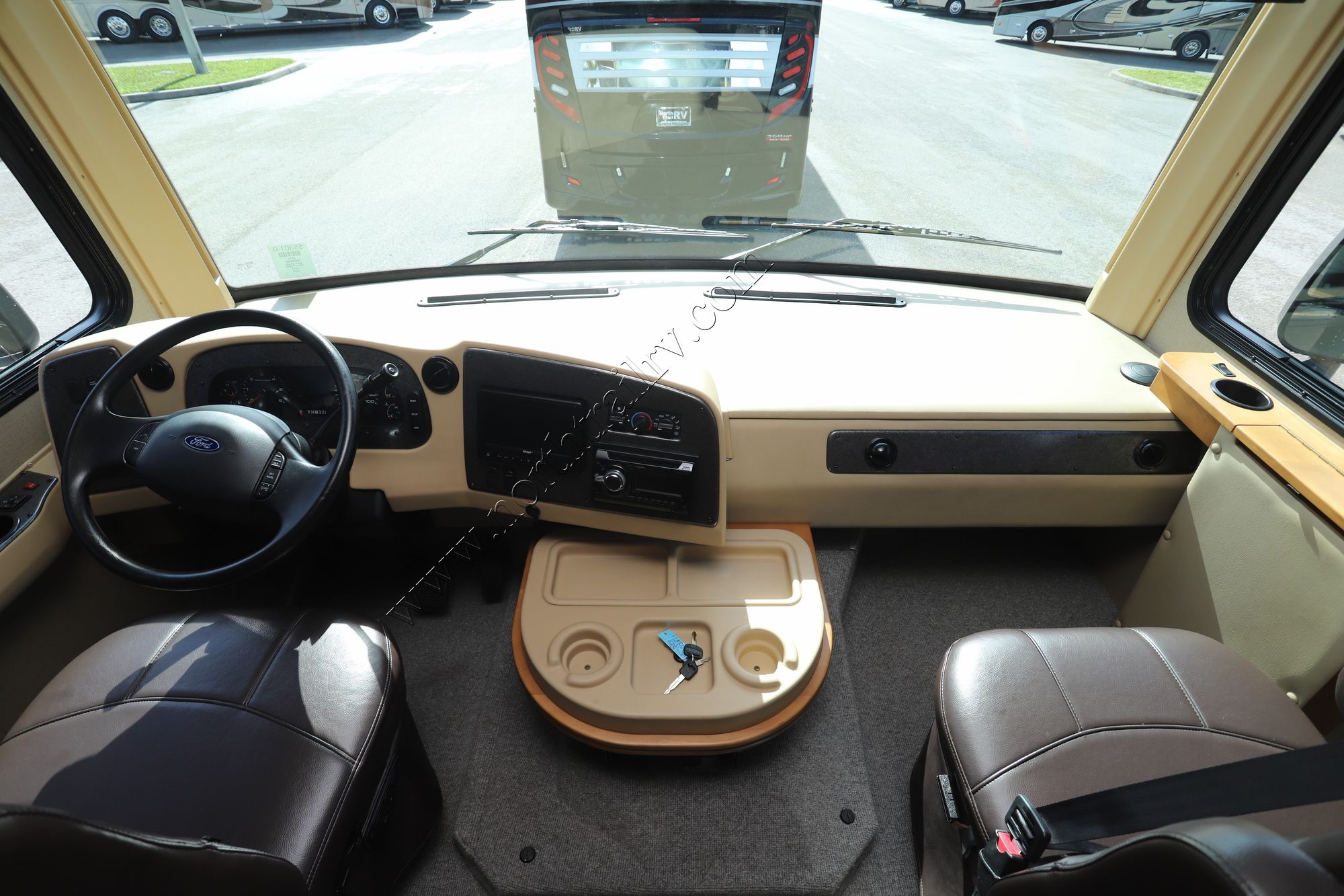 Used 2015 Newmar Bay Star 3308 Class A  For Sale