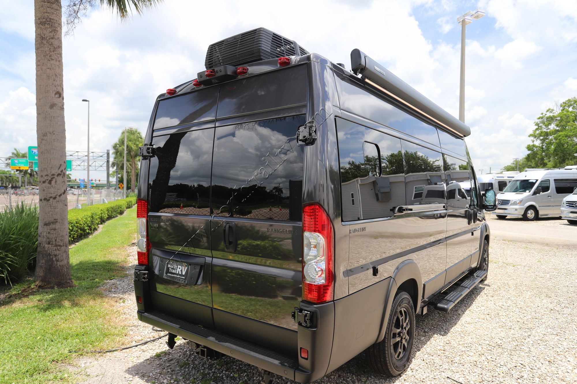 Used 2025 Airstream Rangeline RGN 25 Class B  For Sale