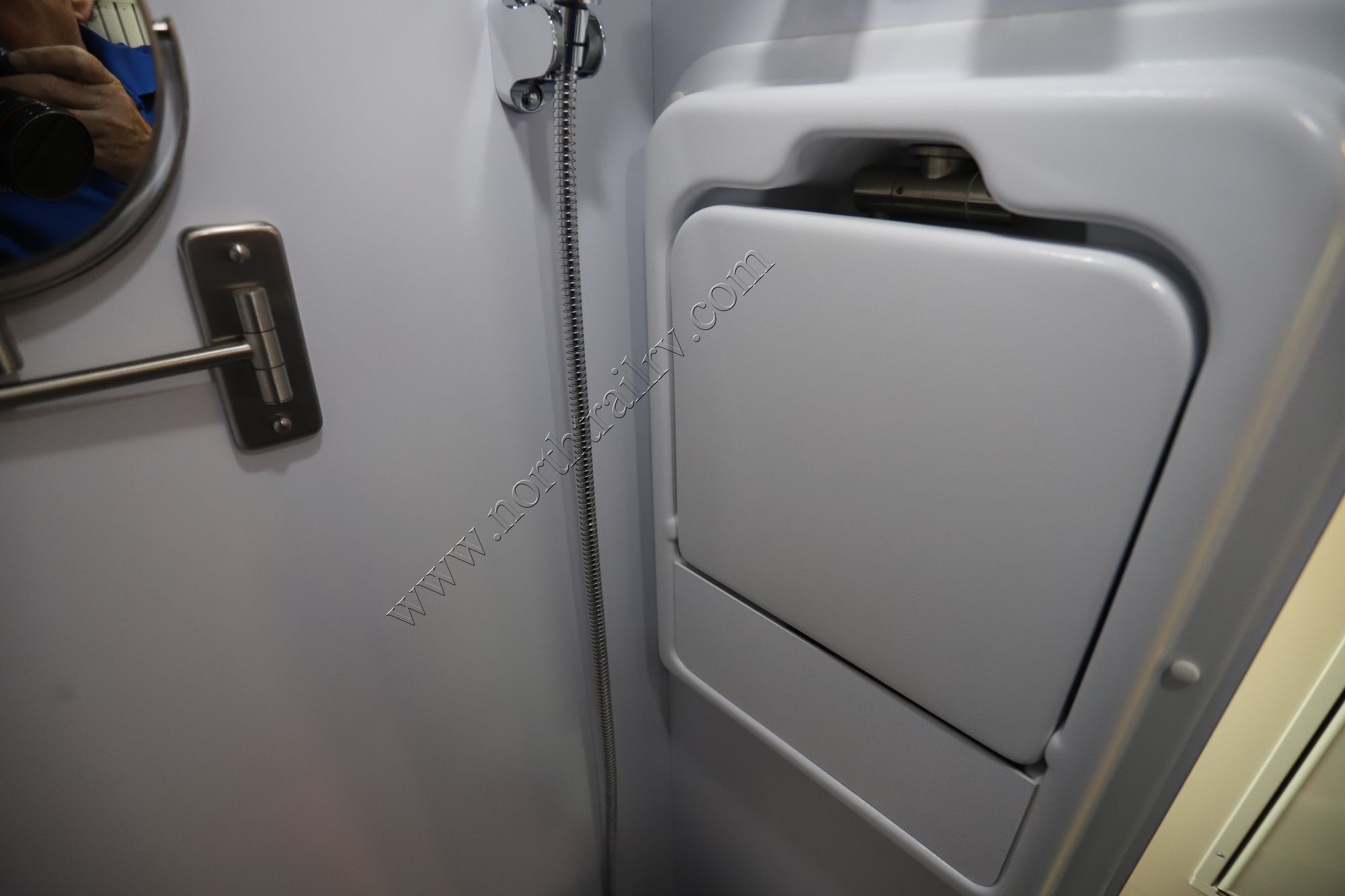 Used 2025 Airstream Rangeline RGN 25 Class B  For Sale
