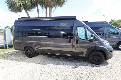 2025 Airstream Rangeline RGN 25