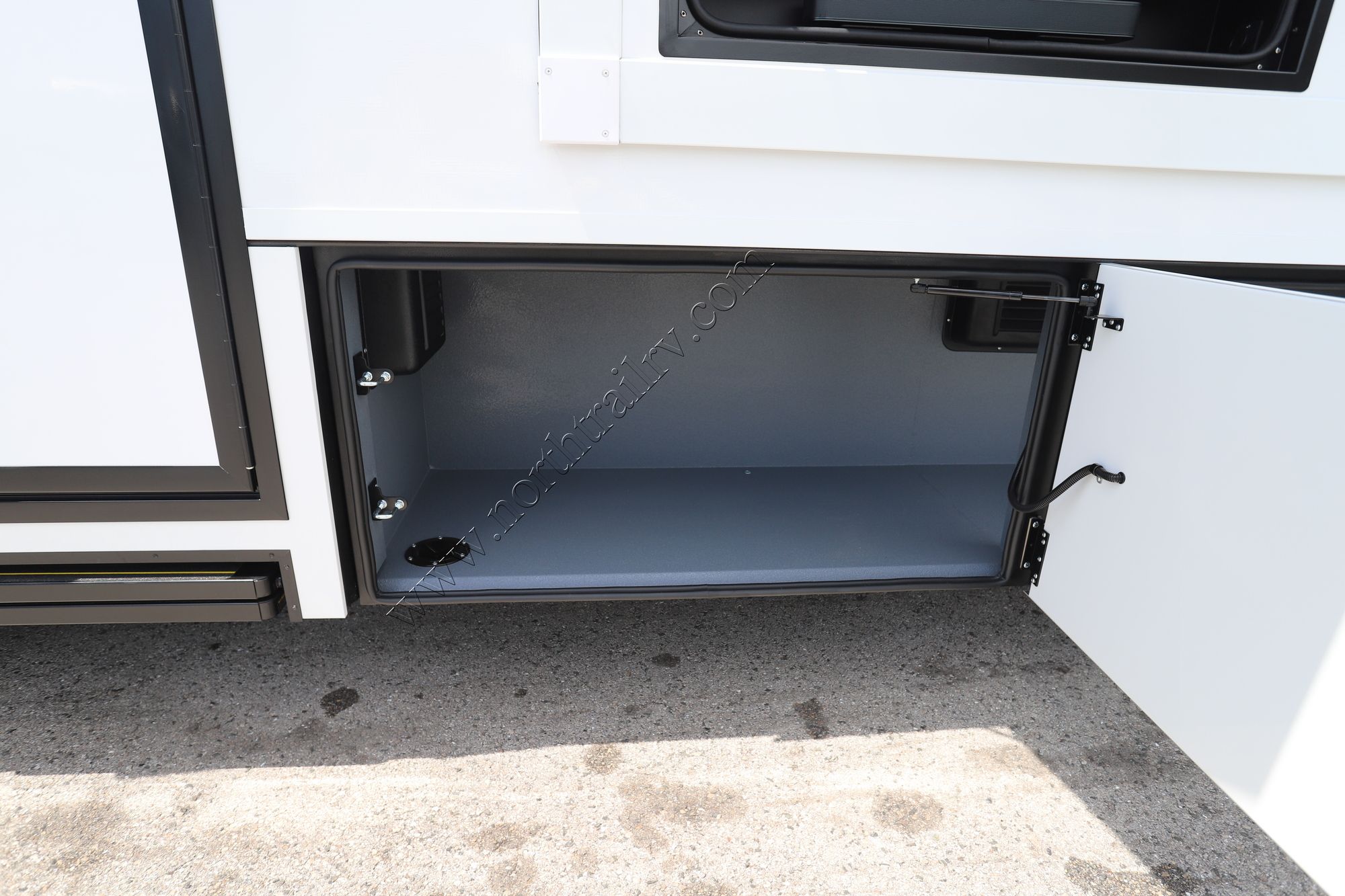 New 2026 Renegade Rv Classic 45CMR Super C  For Sale