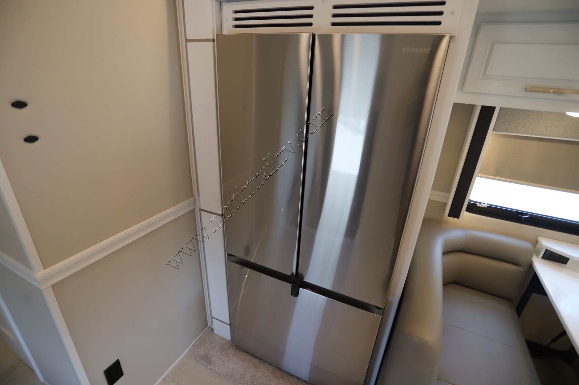 New 2026 Renegade Rv Classic 45CMR Super C  For Sale