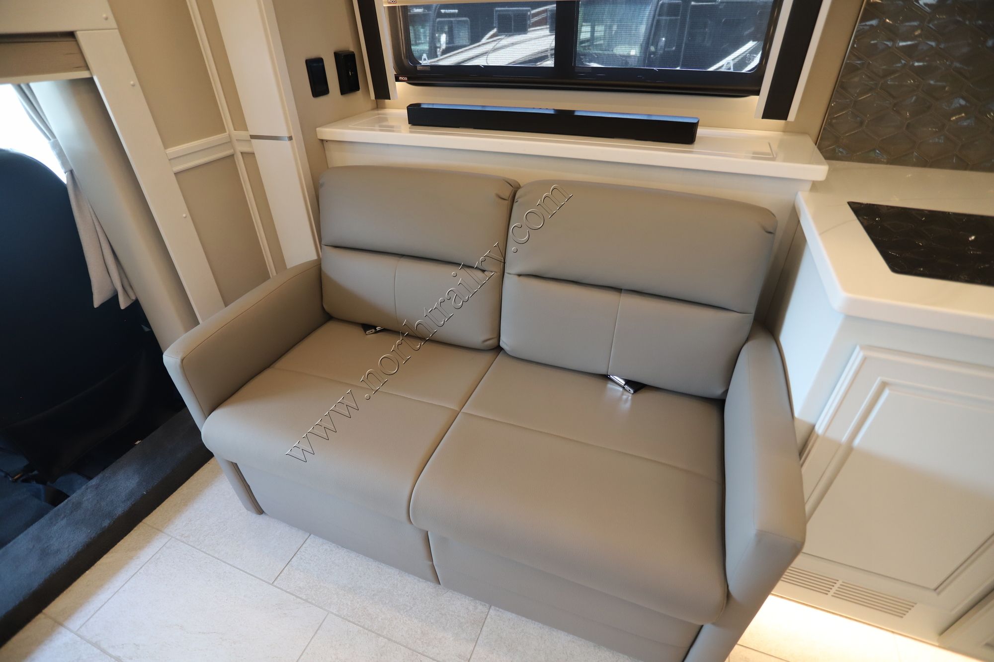 New 2026 Renegade Rv Classic 45CMR Super C  For Sale