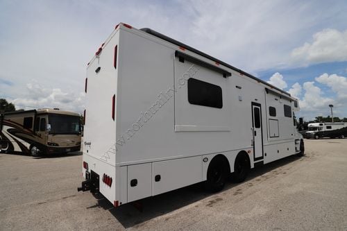 2026 Renegade Rv Classic 45CMR Super C