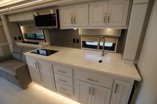 2026 Renegade Rv Classic 45CMR Super C