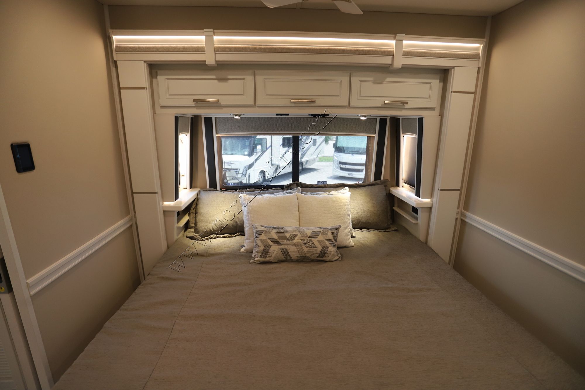 New 2026 Renegade Rv Classic 45CMR Super C  For Sale