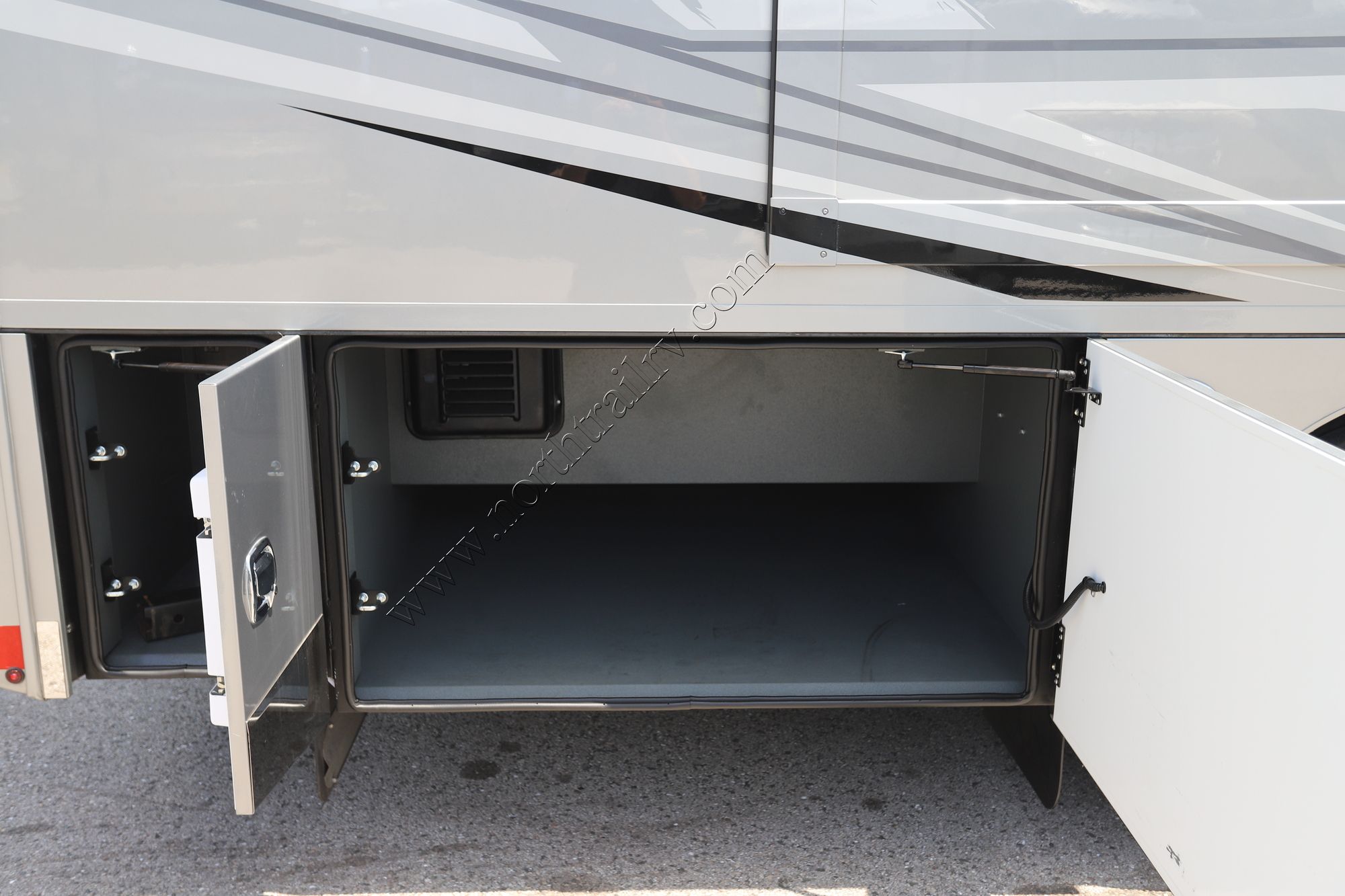 Used 2024 Renegade Rv Xl 45DBM Super C  For Sale