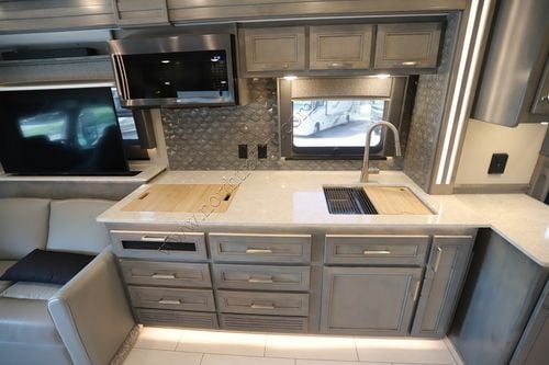 2024 Renegade Rv Xl 45DBM