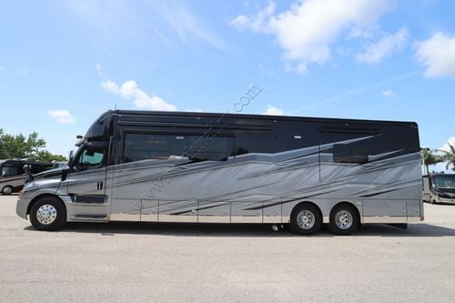 2024 Renegade Rv Xl 45DBM