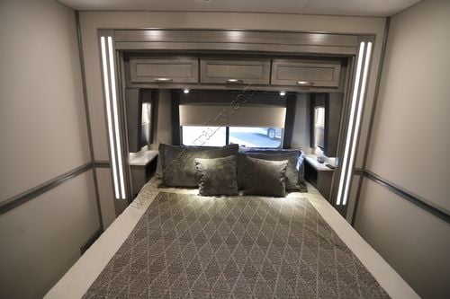 2024 Renegade Rv Xl 45DBM