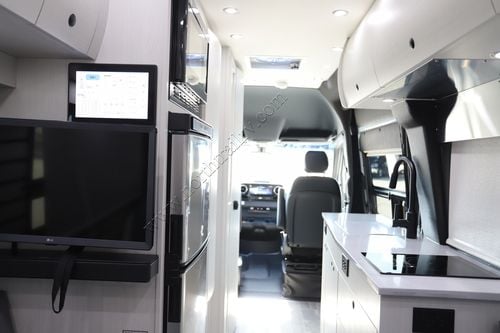 2026 Pleasure-Way Plateau TS