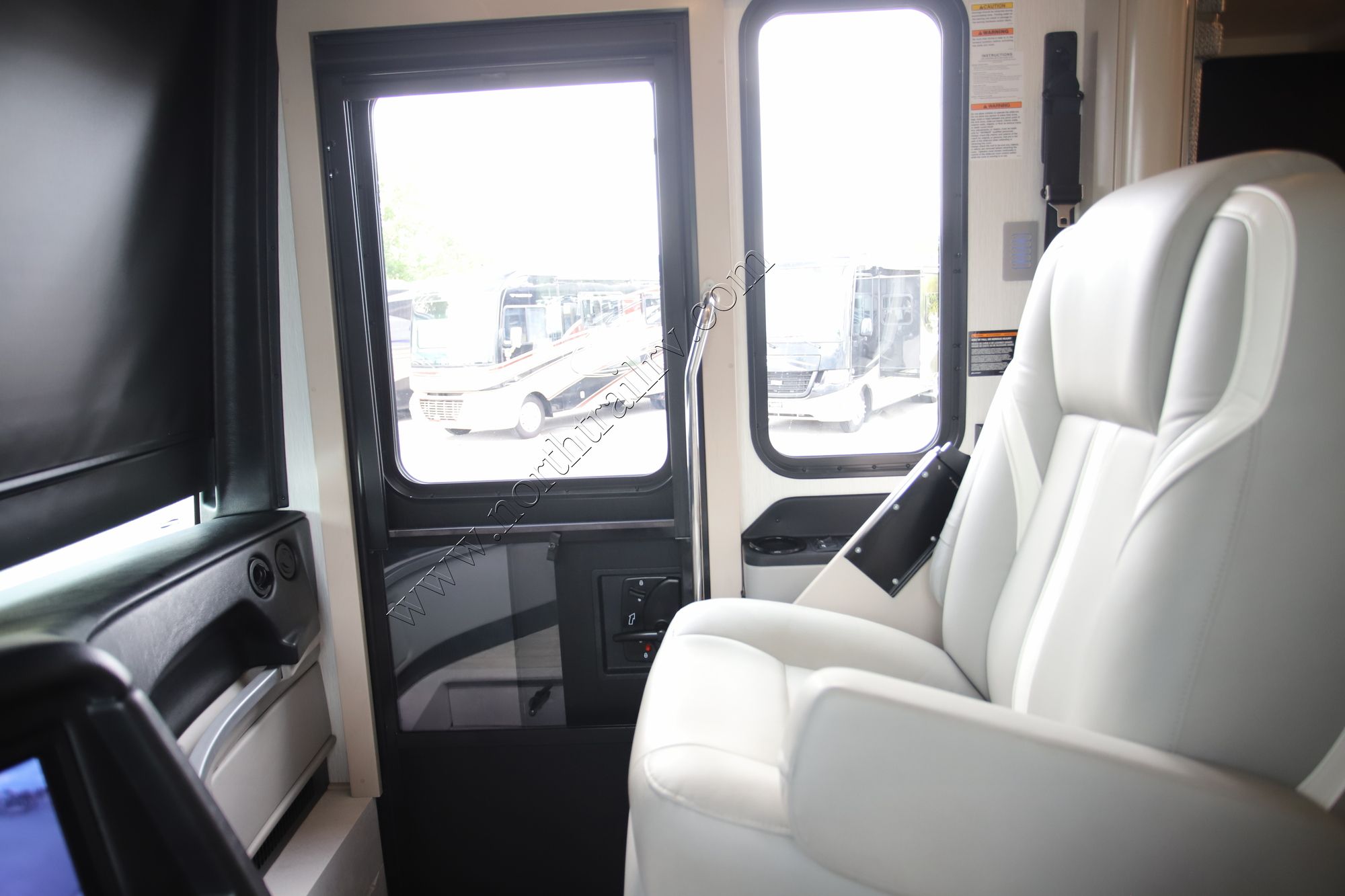 Used 2024 Newmar Ventana 3512 Class A  For Sale