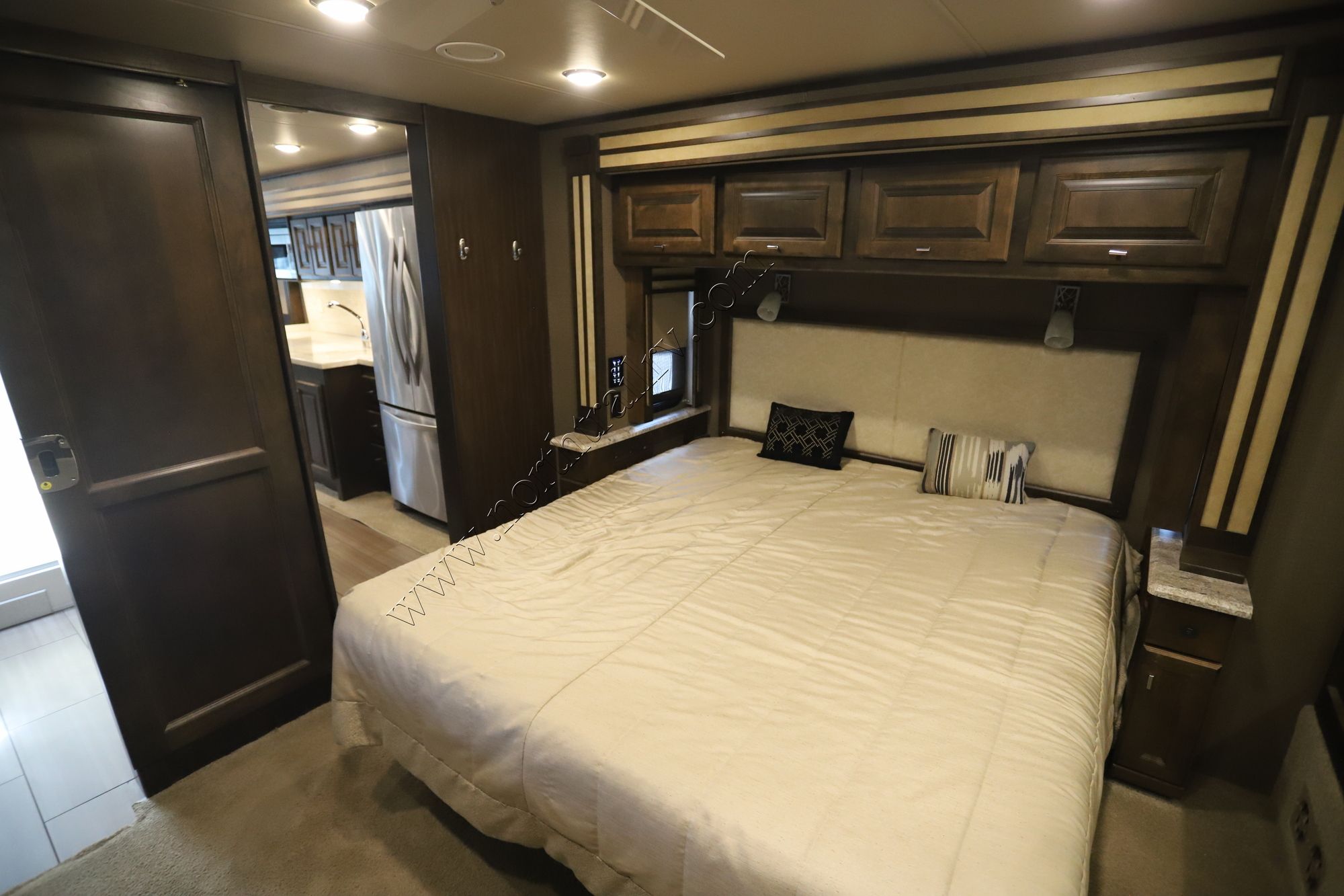 Used 2018 Tiffin Motor Homes Allegro Red 37PA Class A  For Sale