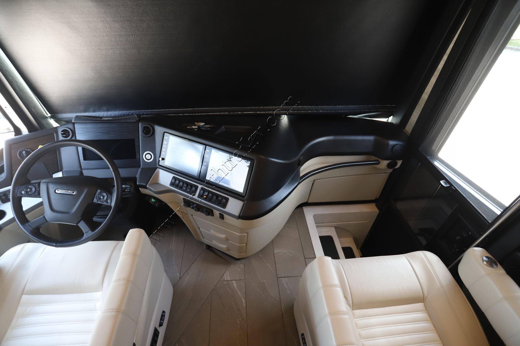 Used 2022 Newmar New Aire 3545 Class A  For Sale