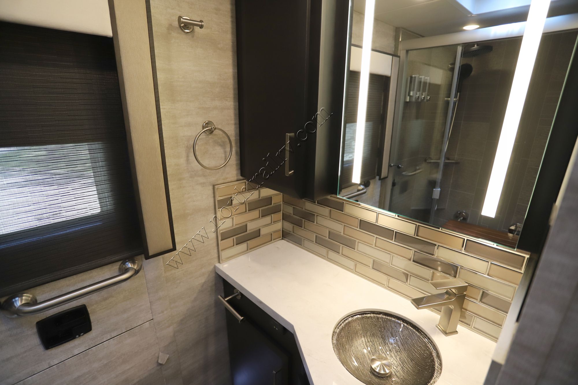 Used 2022 Newmar New Aire 3545 Class A  For Sale