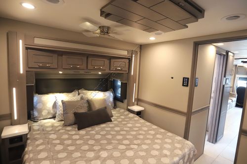 2026 Renegade Rv Explorer 38EMB