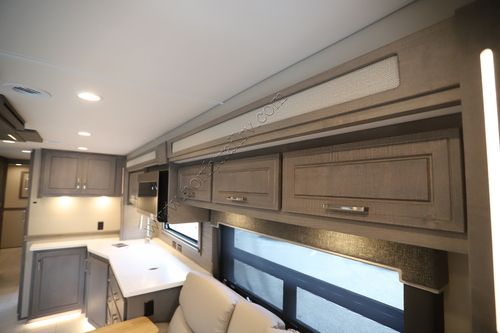 2026 Renegade Rv Explorer 38EMB