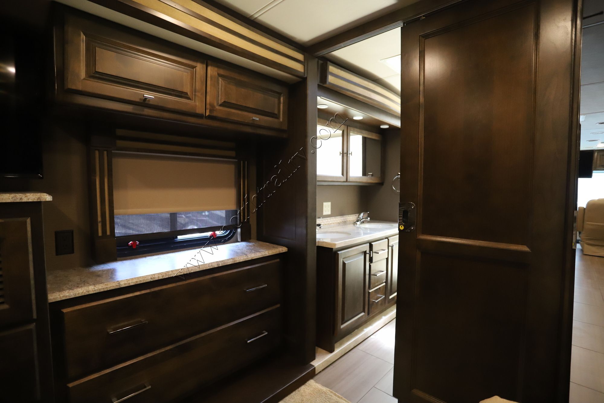 Used 2018 Tiffin Motor Homes Allegro Red 37PA Class A  For Sale