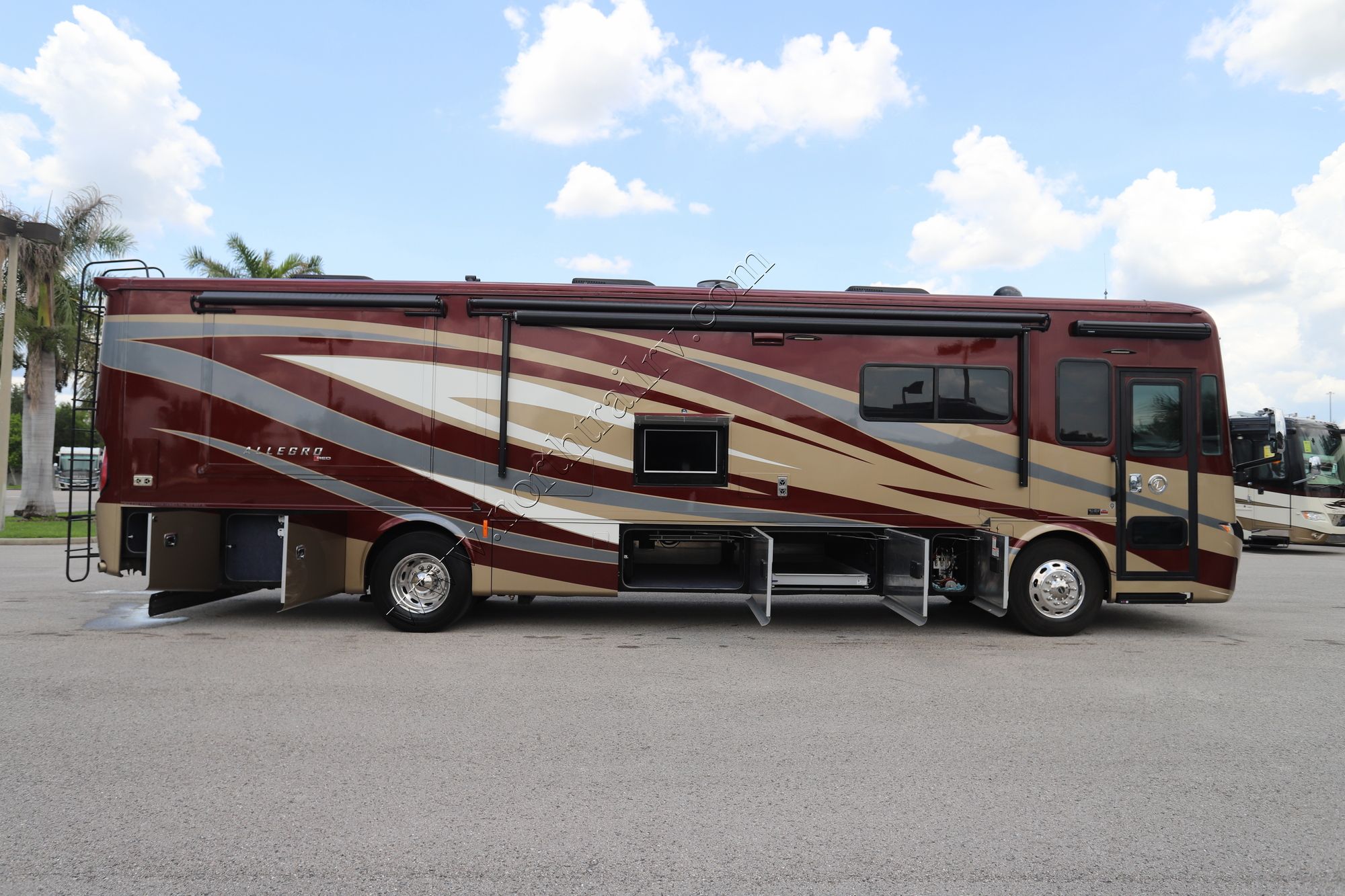 Used 2018 Tiffin Motor Homes Allegro Red 37PA Class A  For Sale