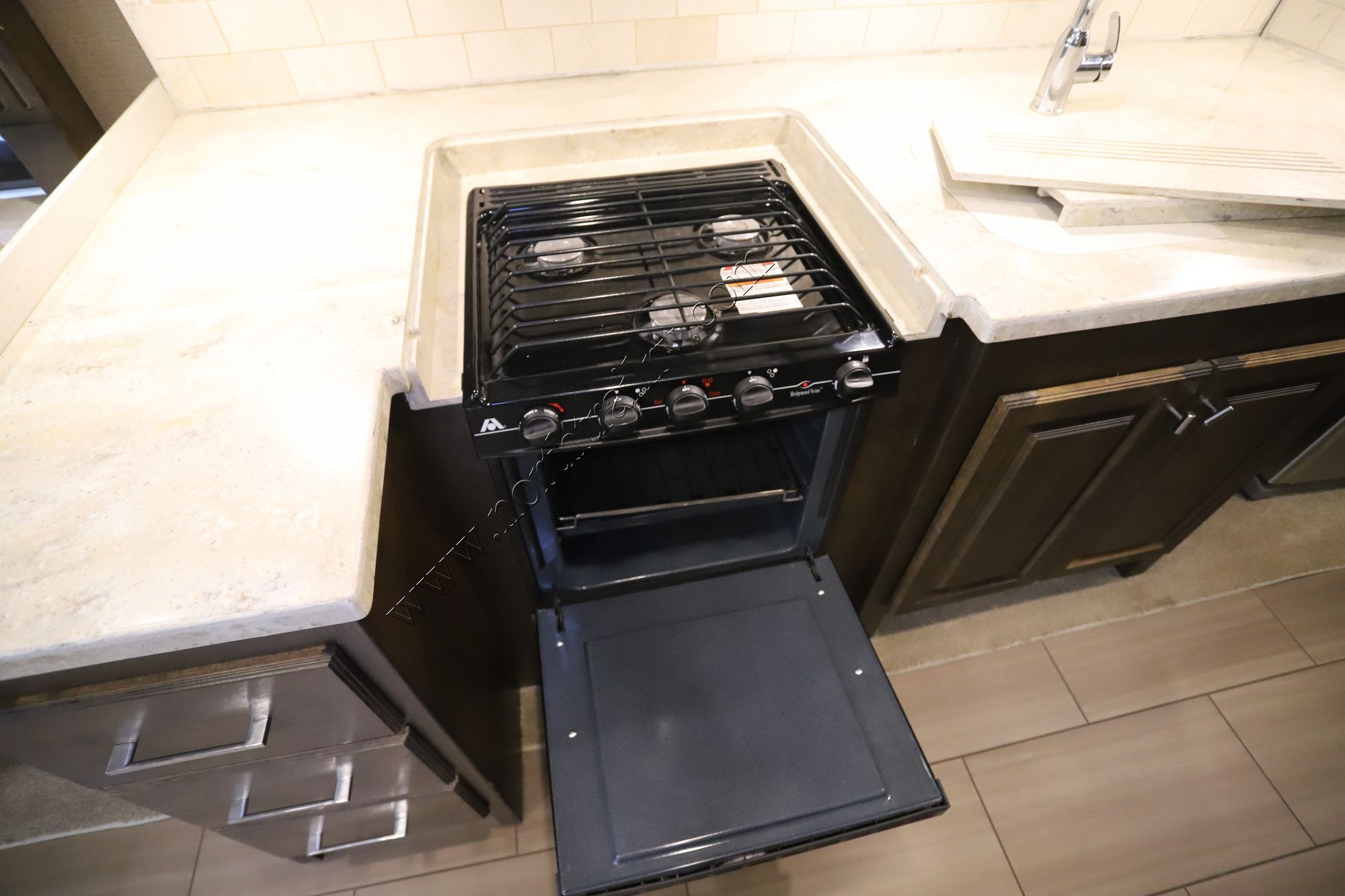 Used 2018 Tiffin Motor Homes Allegro Red 37PA Class A  For Sale