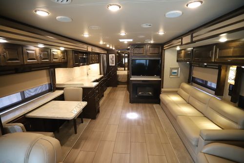 2018 Tiffin Motor Homes Allegro Red 37PA Class A