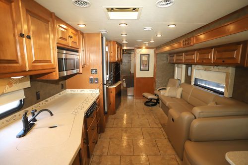 2014 Tiffin Motor Homes Allegro 36LA