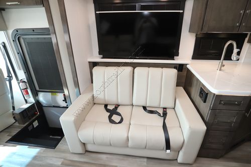 2026 Jayco Precept 34G Class A
