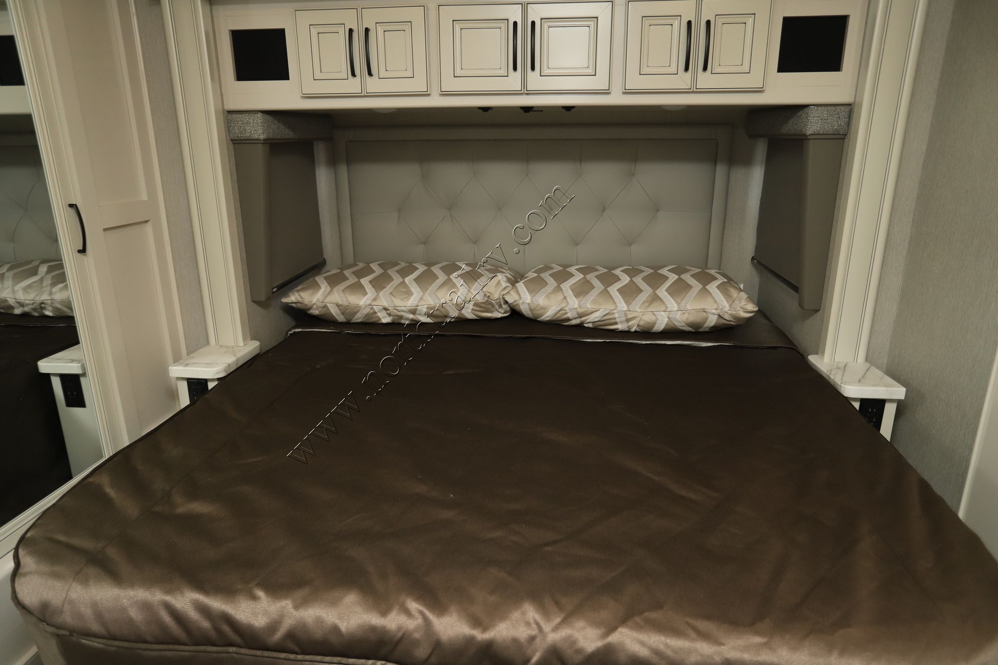 Used 2023 Fleetwood Frontier 34GT Class A  For Sale