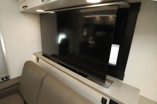 2026 Jayco Seneca 37M