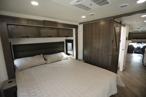 2026 Jayco Seneca 37M