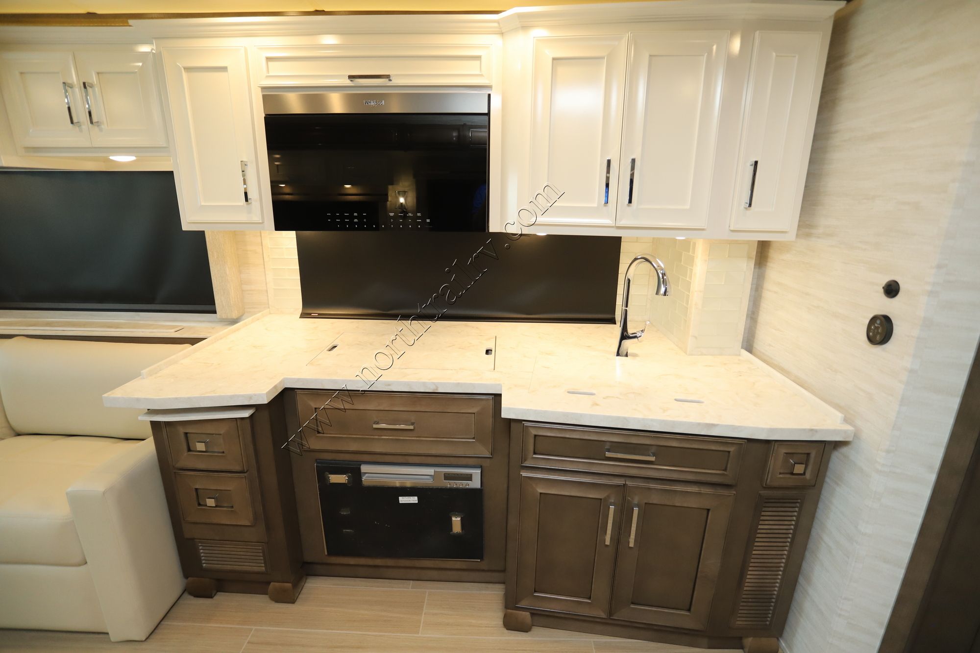 New 2026 Newmar Ventana 4037 Class A  For Sale