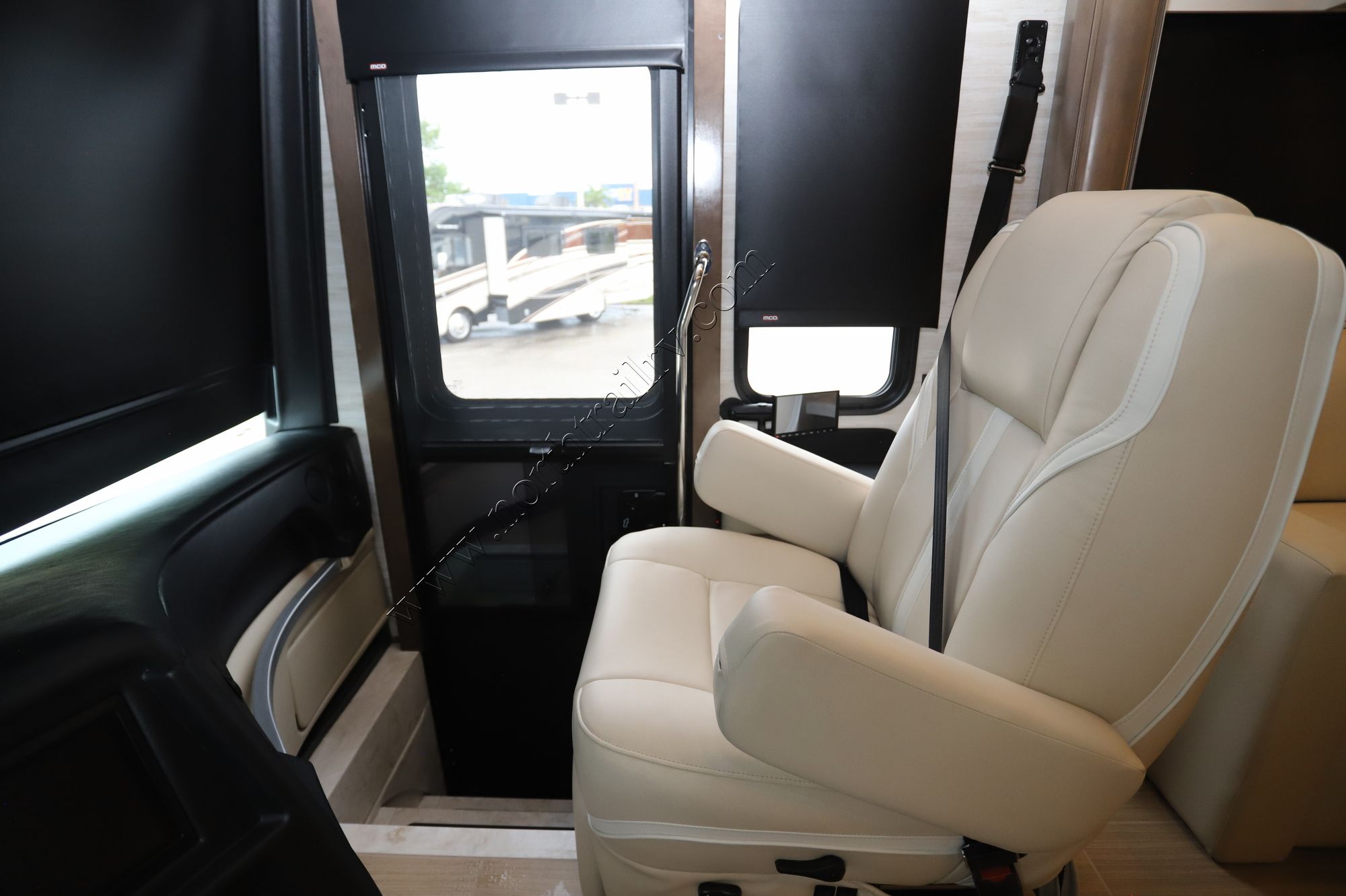 New 2026 Newmar Ventana 4037 Class A  For Sale