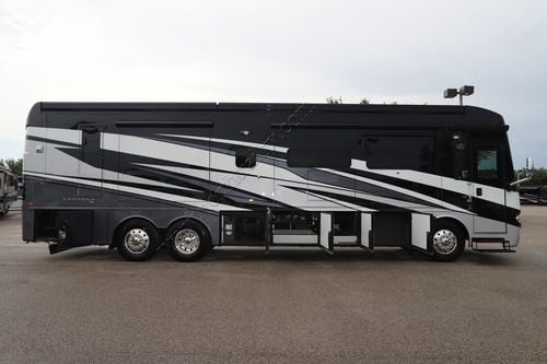 2026 Newmar Ventana 4037