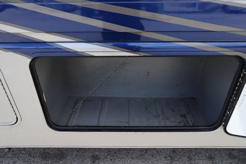 2021 Fleetwood Flair 35R