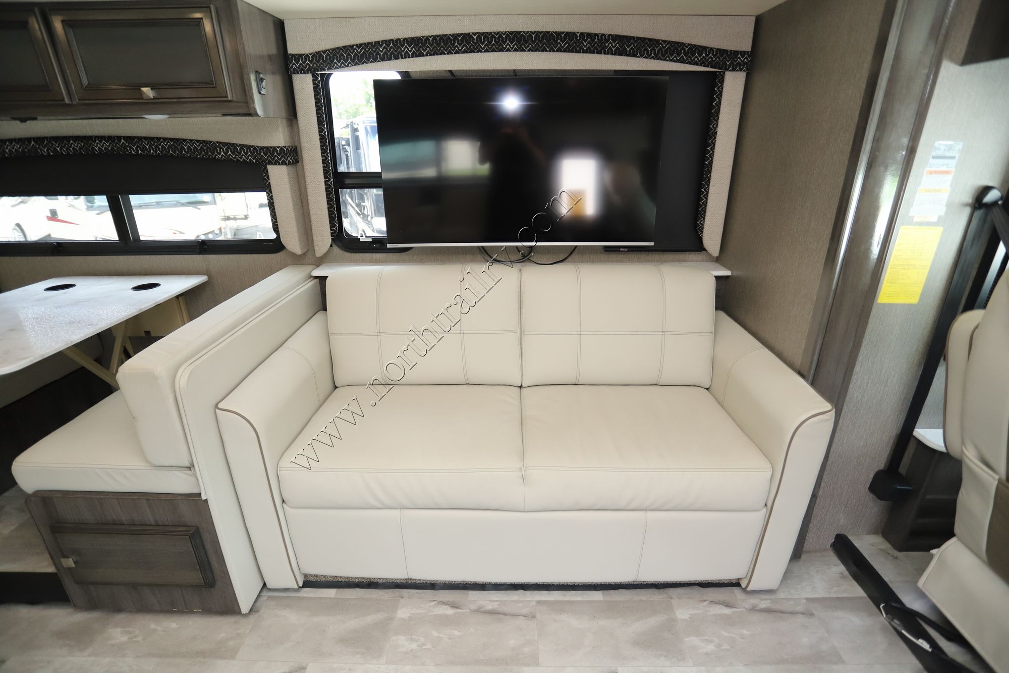 Used 2021 Fleetwood Flair 35R Class A  For Sale