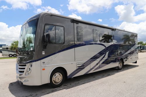 2021 Fleetwood Flair 35R