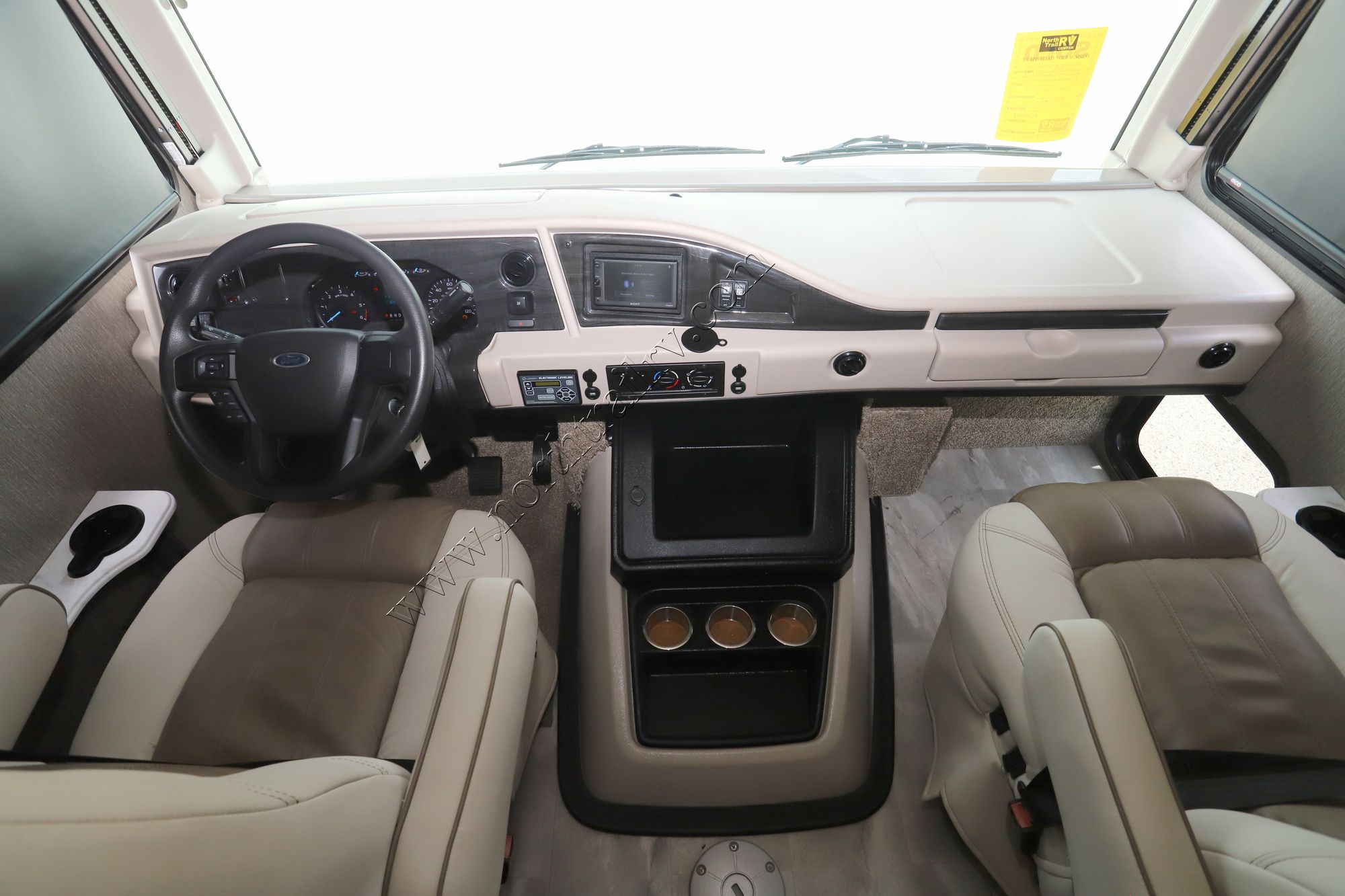Used 2021 Fleetwood Flair 35R Class A  For Sale