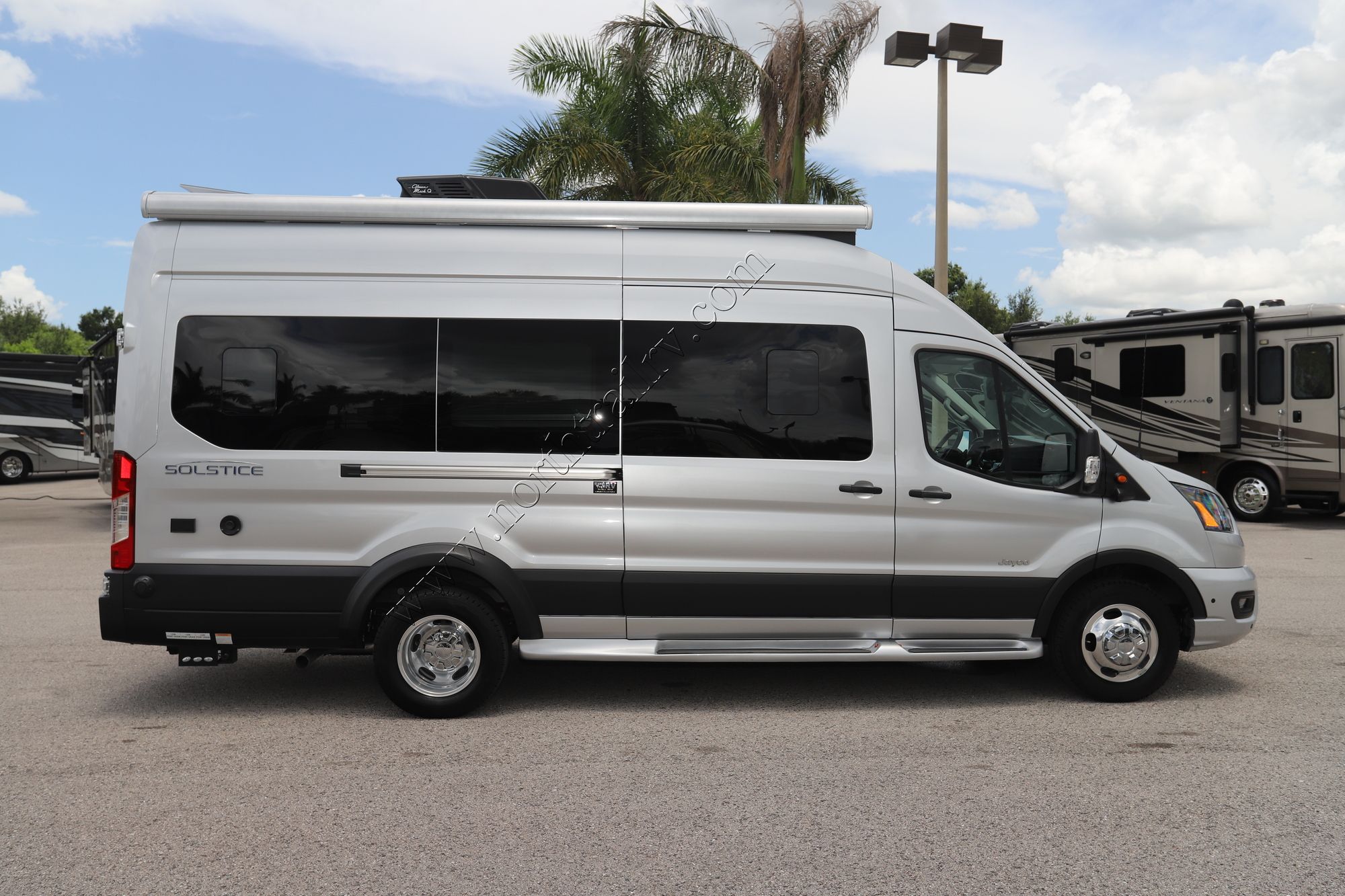 Used 2025 Jayco Solstice 21B Class B  For Sale