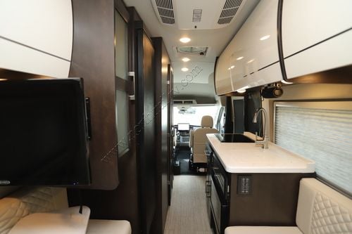 2025 Jayco Solstice 21B