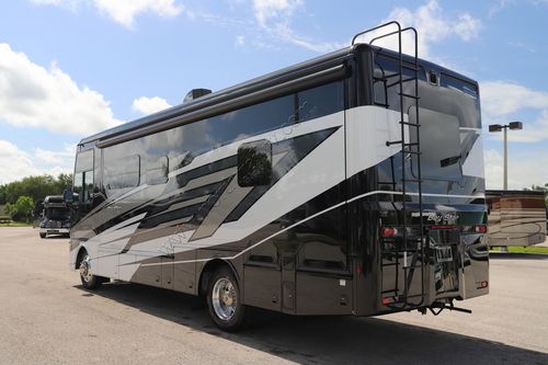 2025 Newmar Bay Star 3014