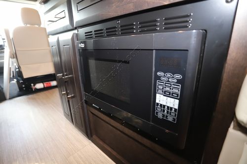 2025 Jayco Solstice 21B