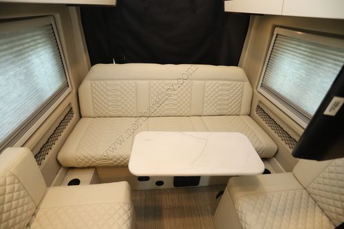 2025 Jayco Solstice 21B