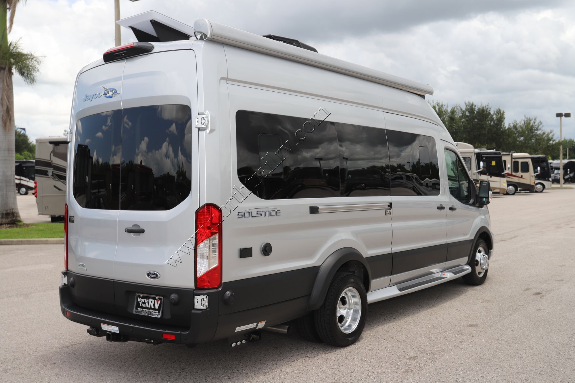 Used 2025 Jayco Solstice 21B Class B  For Sale