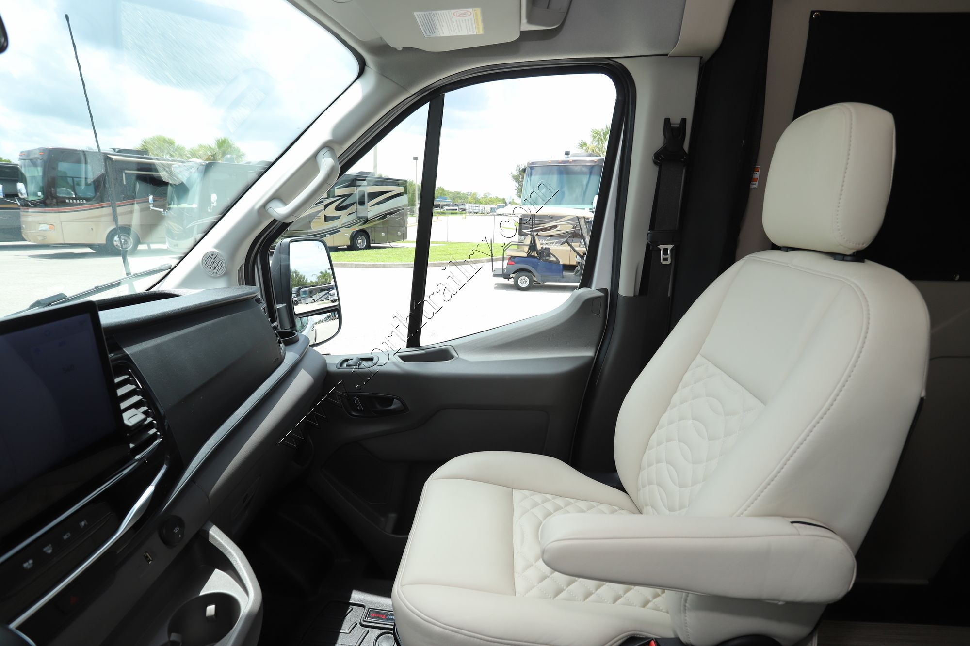 Used 2025 Jayco Solstice 21B Class B  For Sale