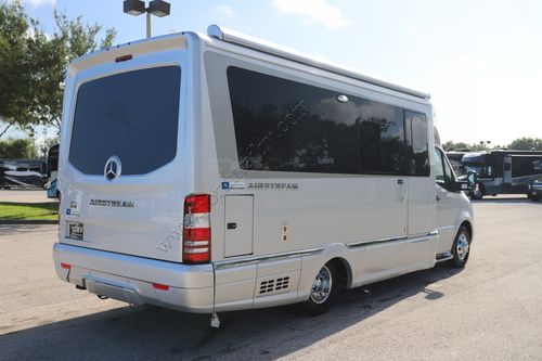 2026 Airstream Atlas Tommy Bahama